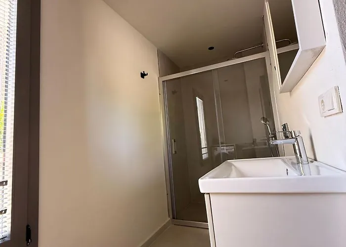 Mara Bahce Alacati * Çeşme