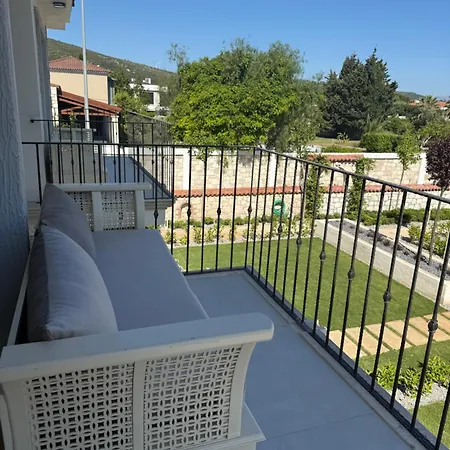 Mara Bahce Alacati Διαμέρισμα *
